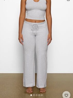 SKIMS Soft Lounge Sleep Pant
**color caramel